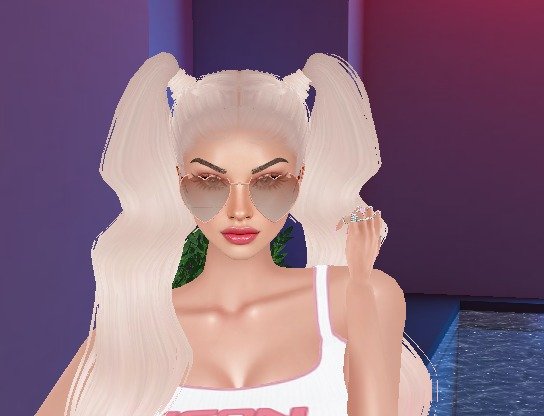 Rose Gold Heart Sunglasses view 8